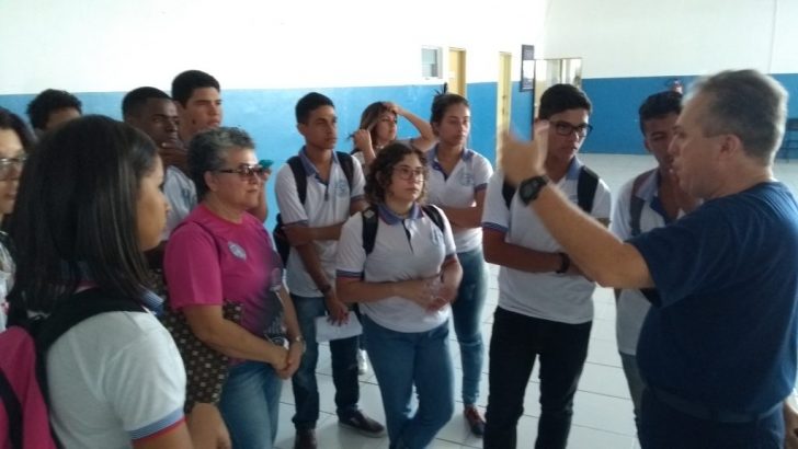 Estudantes visitam base da Guarda Municipal de Maceió