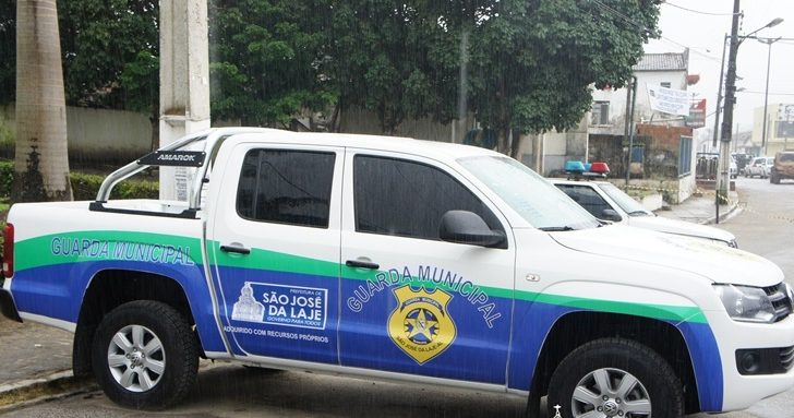 GCM de São José da Laje prende jovem acusado de assassinato