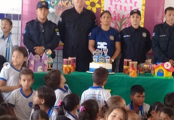GCM de Delmiro Gouveia realiza projeto em comemoração ao Dia das Crianças