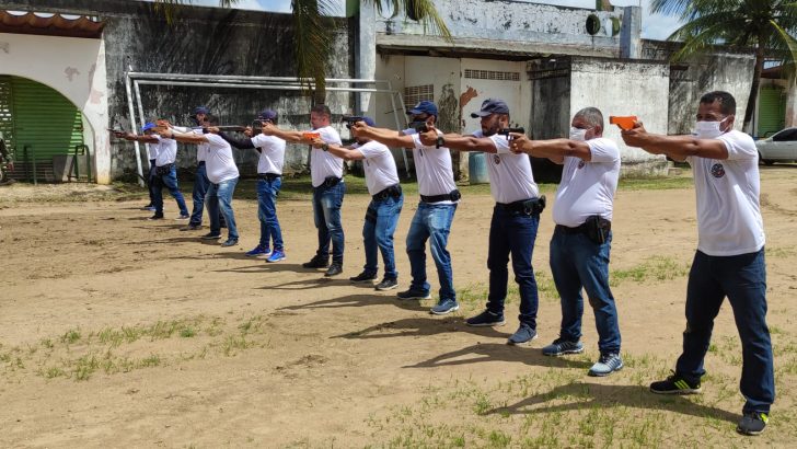 Guardas de São Miguel dos Campos têm aula prática de Procedimento Operacional Padrão