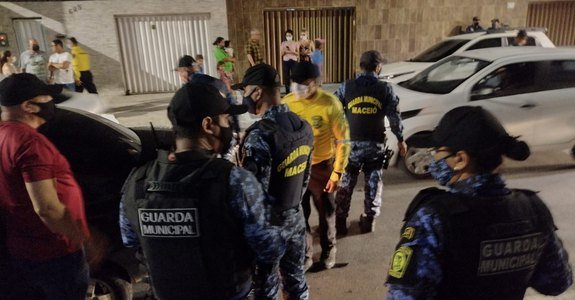 Guarda Municipal prende condutor por embriaguez ao volante na Pajuçara