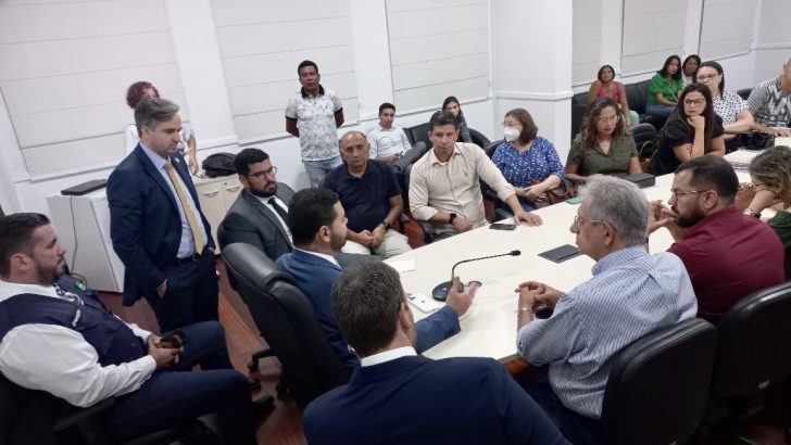 Prefeitura de Maceió envia PL do reajuste à Câmara sem concluir negociação com Movimento Sindical
