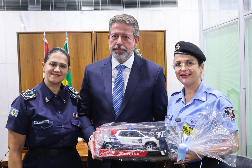 FENAGUARDAS conversa com presidente da Câmara dos Deputados sobre a PEC da Polícia Municipal