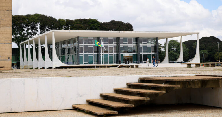 STF nega aposentadoria especial a guardas municipais; proposta para transformar categoria em Polícia Municipal segue na Câmara
