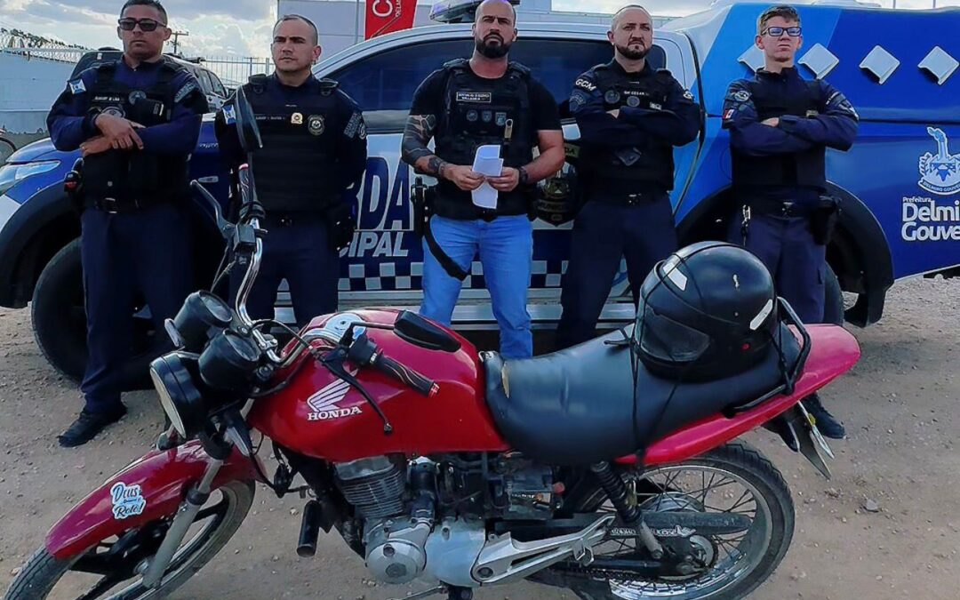 Guarda Municipal de Delmiro Gouveia recupera motocicleta com queixa de roubo e furto