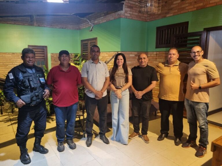 Sindguarda-AL se reúne com prefeita da Barra de Santo Antônio para tratar de curso de formação e reajuste salarial