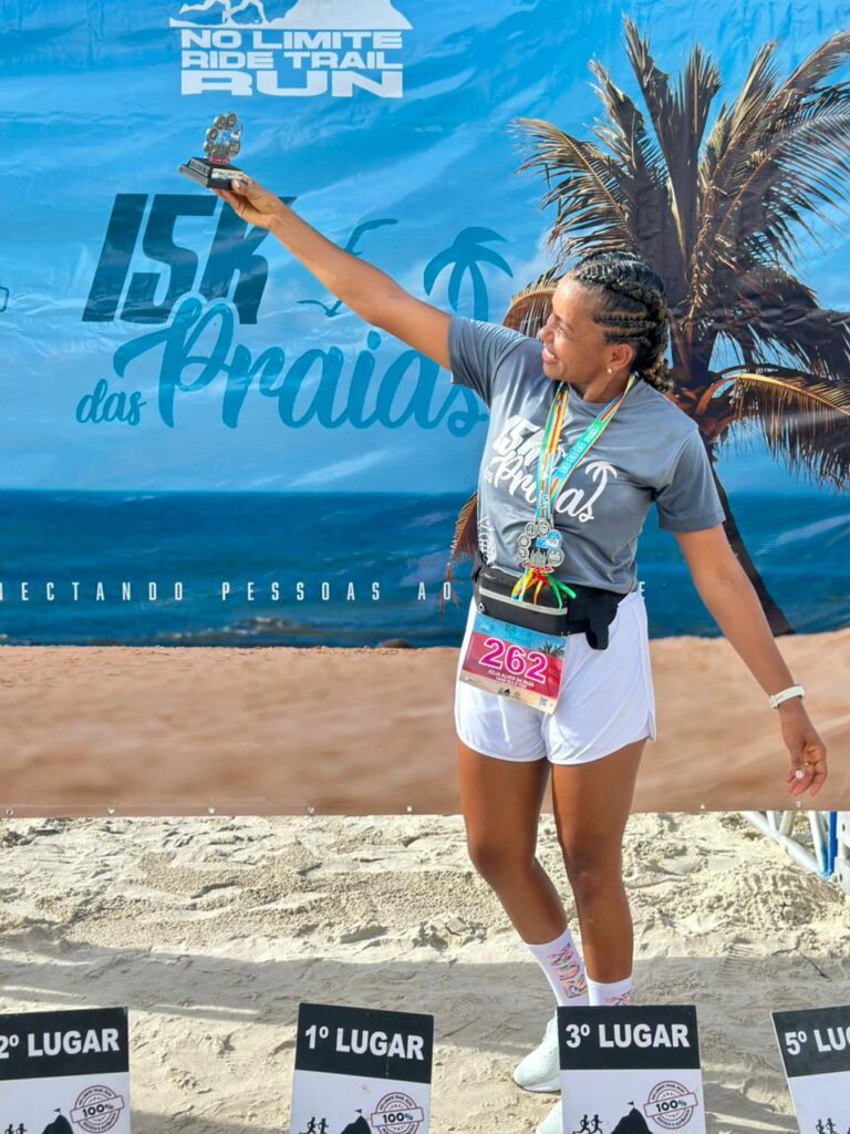 Subinspetora da Guarda Municipal de Delmiro Gouveia conquista pódio em corrida nas praias de Maceió