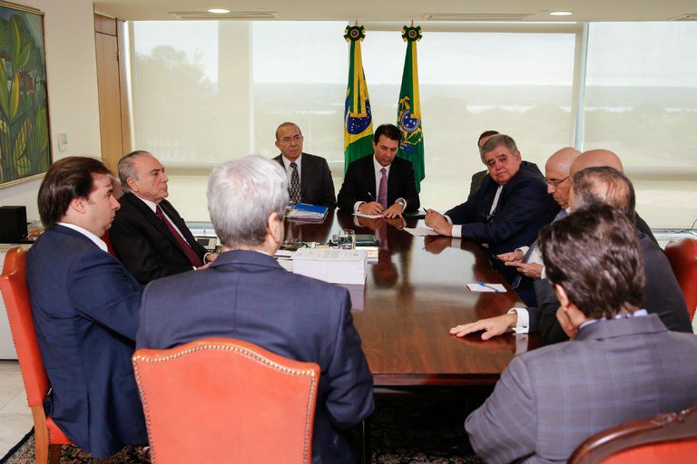 Entenda a nova proposta de Temer para a reforma da Previdência