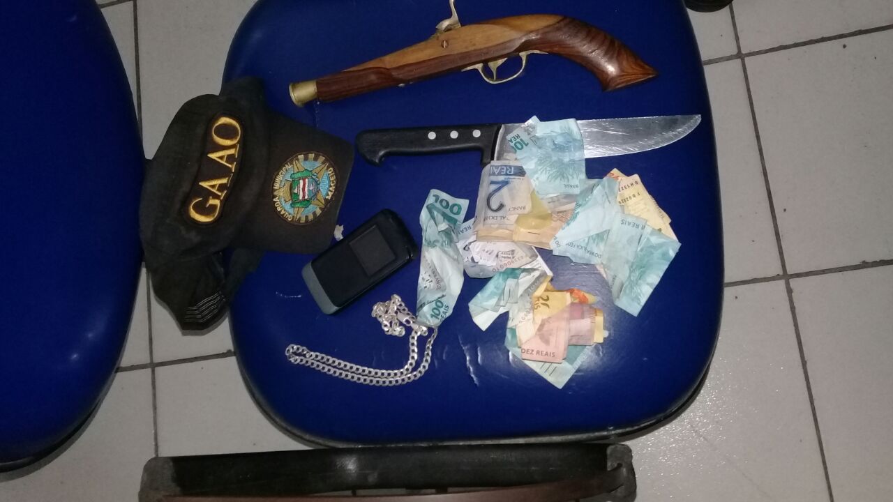 Guardas Municipais do GAAO prendem suspeitos de assaltar taxista