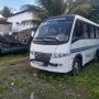 Micro-ônibus da Guarda Municipal de Maceió está abandonado há dois anos