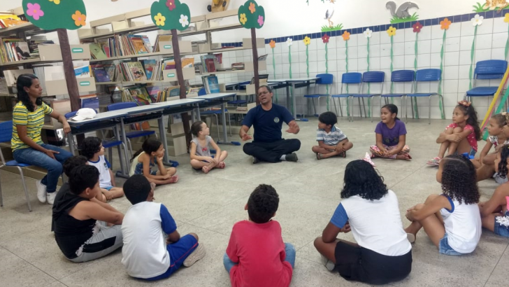 Escola Municipal Frei Damião recebe Projeto Guarda Faz Escola